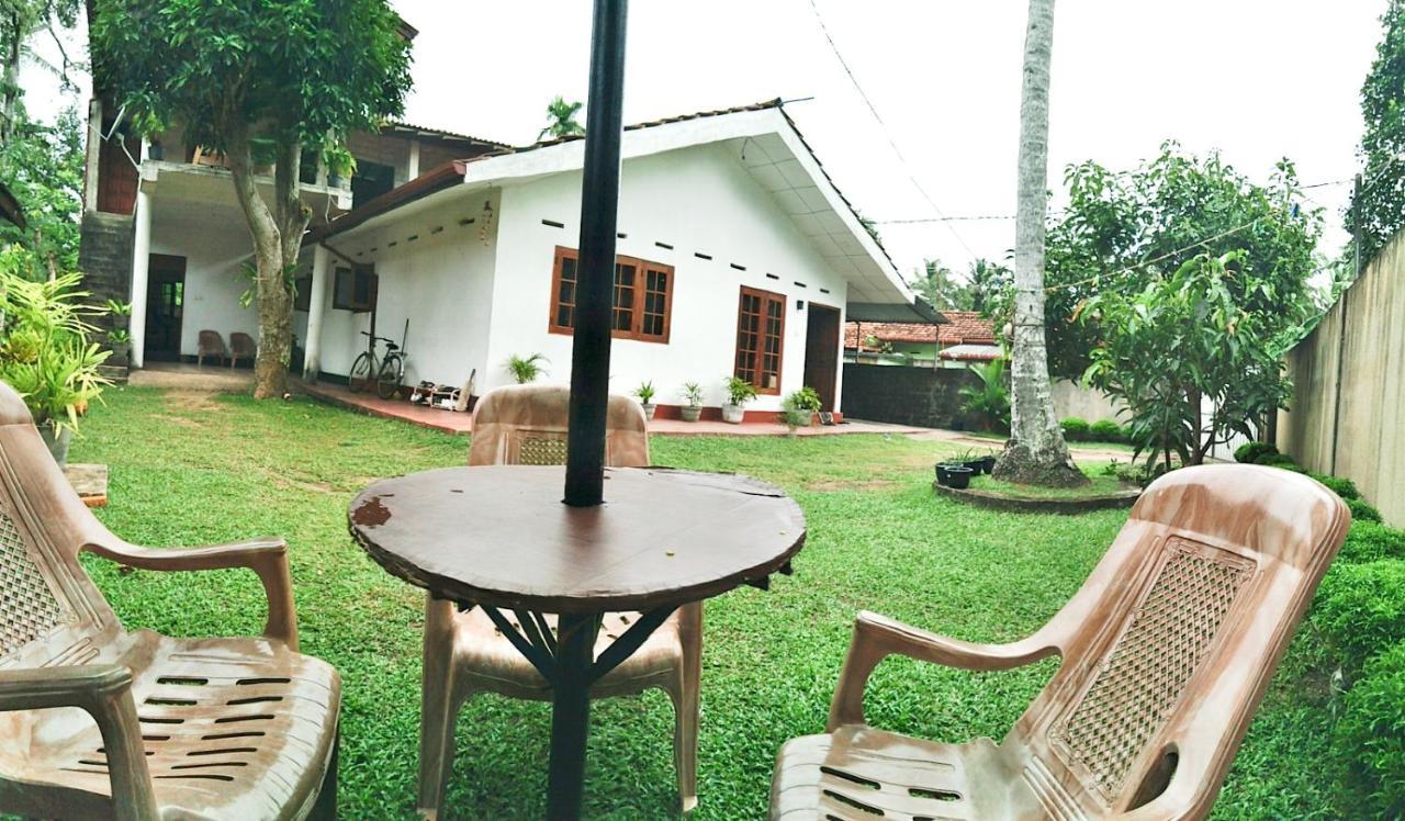 Sanithu Homestay And Villa Галле Экстерьер фото