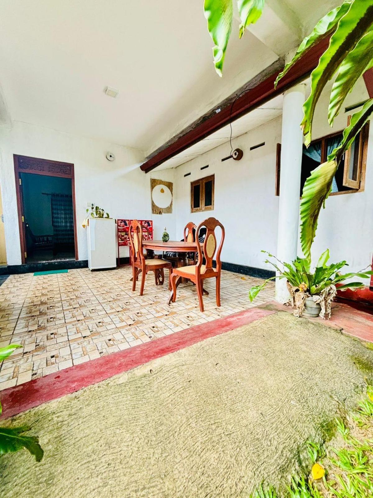 Sanithu Homestay And Villa Галле Экстерьер фото
