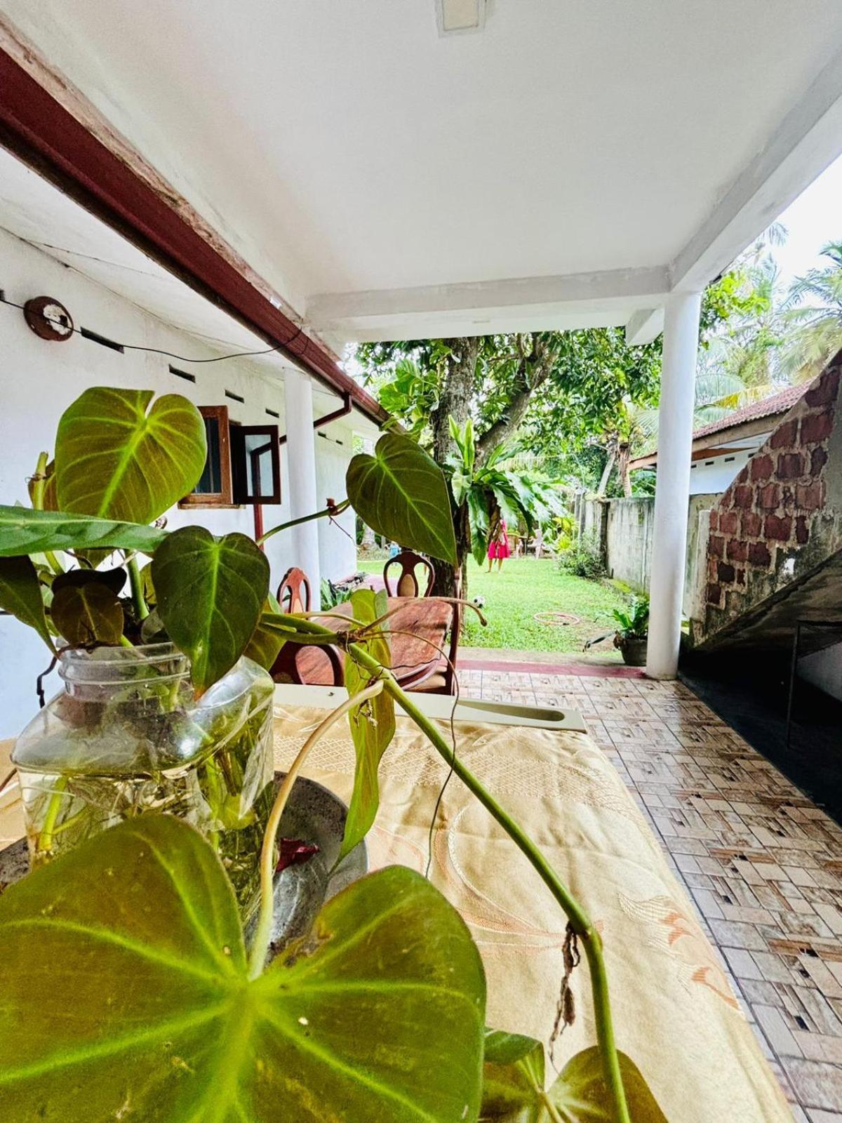Sanithu Homestay And Villa Галле Экстерьер фото