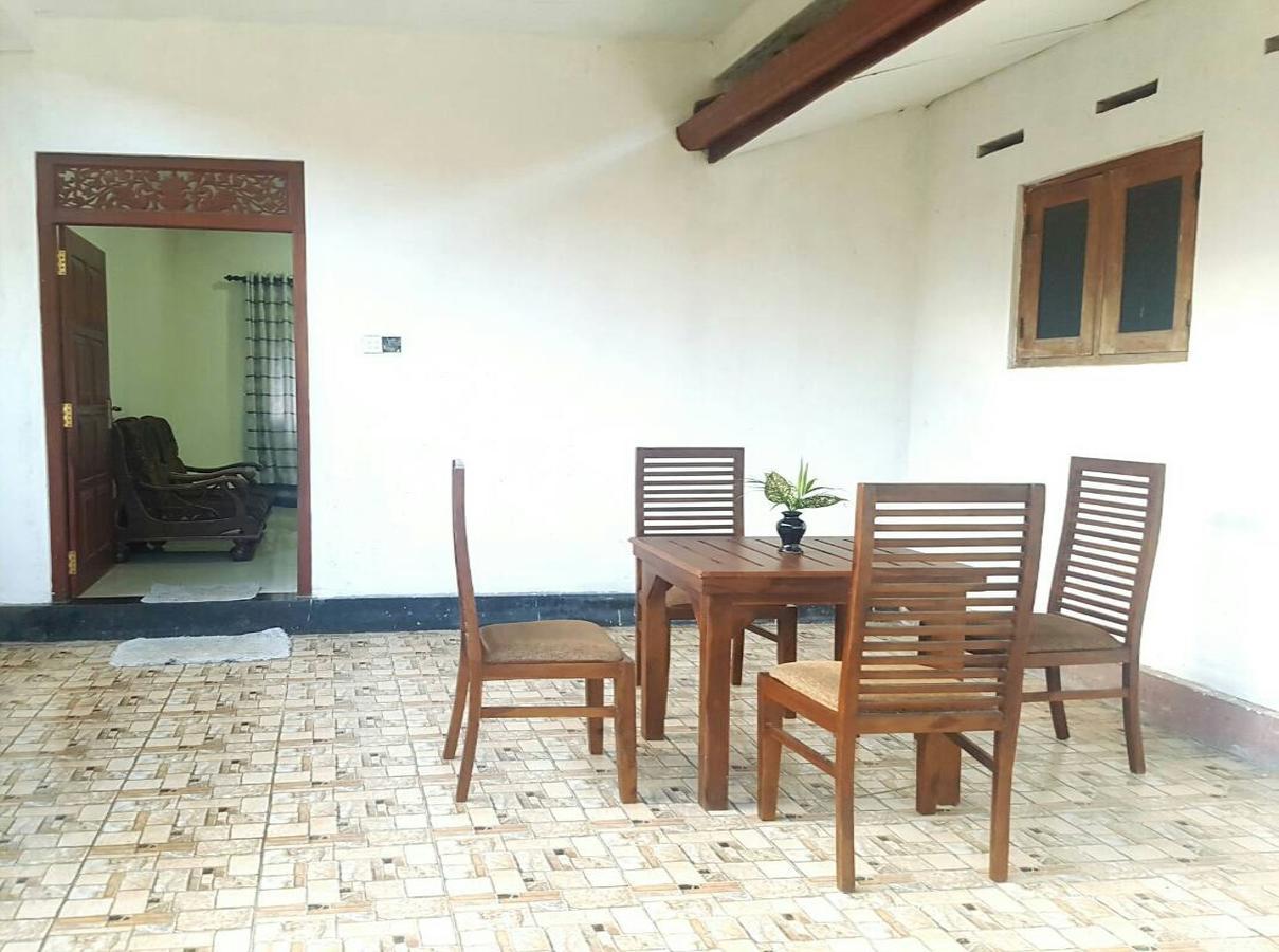 Sanithu Homestay And Villa Галле Экстерьер фото